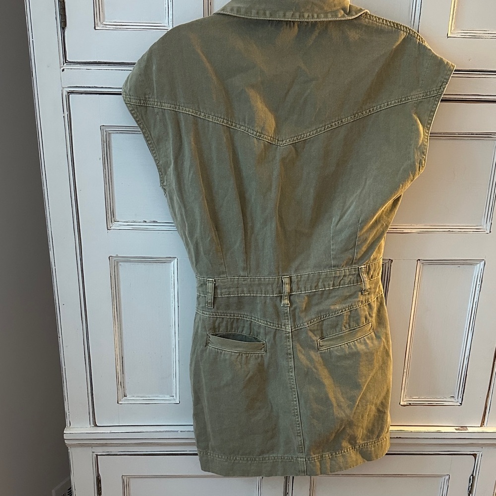 Miou Muse Olive Green Button-Up Romper - Picture 2 of 4